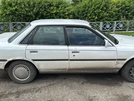 Toyota Camry 1987 года за 350 000 тг. в Караганда – фото 3