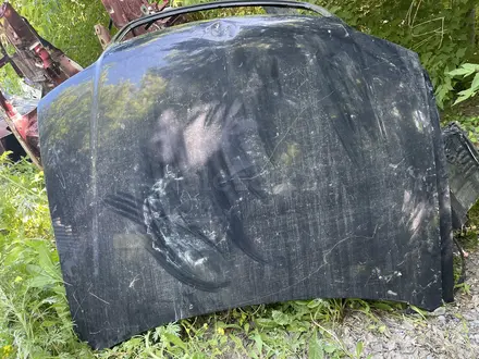 Капот Ауди а6 за 1 000 тг. в Караганда