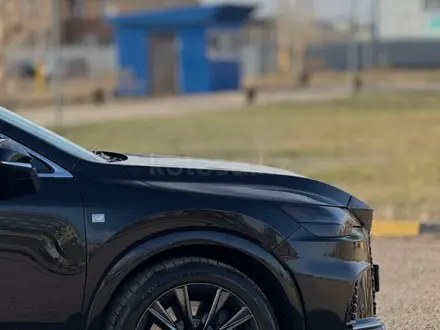 Lexus RX 350 2023 года за 40 000 000 тг. в Актобе – фото 11
