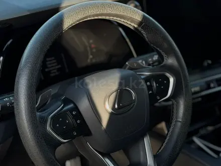 Lexus RX 350 2023 года за 40 000 000 тг. в Актобе – фото 9