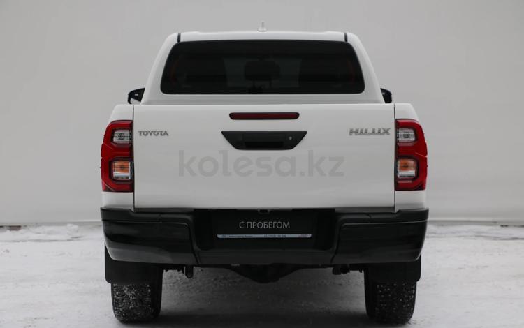 Toyota Hilux — миниатюра 4