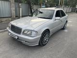 Mercedes-Benz C 220 1996 года за 2 350 000 тг. в Алматы