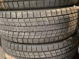 225/65/17 Dunlop, отличный зимний комплект шин за 95 000 тг. в Алматы
