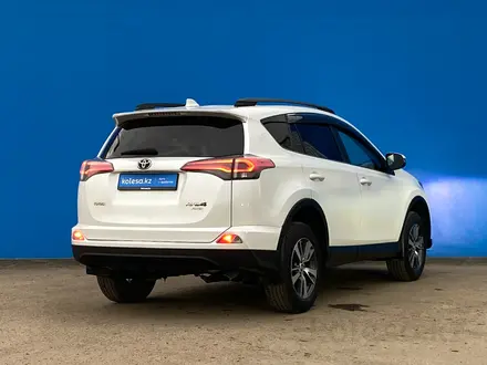 Toyota RAV4 2019 года за 13 100 000 тг. в Алматы – фото 3