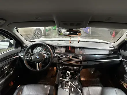 BMW 520 2014 года за 12 400 000 тг. в Караганда – фото 13