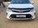Toyota Camry 2016 года за 12 000 000 тг. в Байконыр – фото 4
