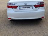 Toyota Camry 2016 года за 12 000 000 тг. в Байконыр – фото 5