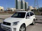 Toyota RAV4 2001 годаүшін3 500 000 тг. в Актобе