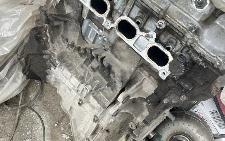 Двигатель камри 40 об 2.4 с коробкой 5 ступка на запчасттүшін150 000 тг. в Алматы