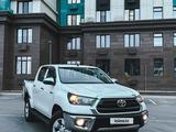 Toyota Hilux 2022 года за 19 300 000 тг. в Атырау – фото 2