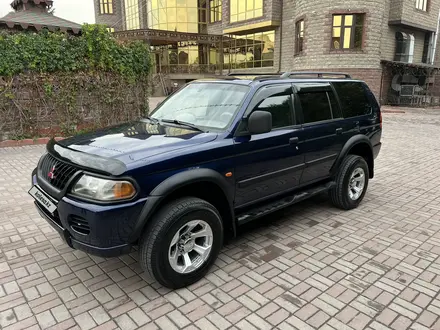 Mitsubishi Montero Sport 2000 года за 4 900 000 тг. в Алматы