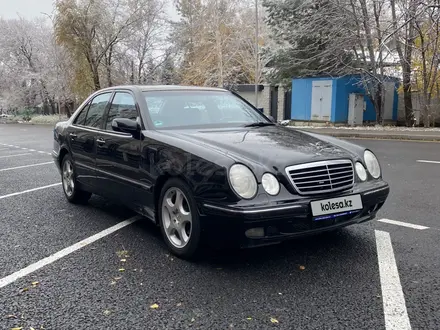 Mercedes-Benz E 500 2002 года за 5 300 000 тг. в Алматы – фото 9