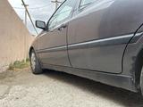 Volkswagen Vento 1993 года за 1 100 000 тг. в Тараз – фото 5