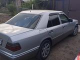Mercedes-Benz E 200 1994 года за 1 800 000 тг. в Уральск – фото 4