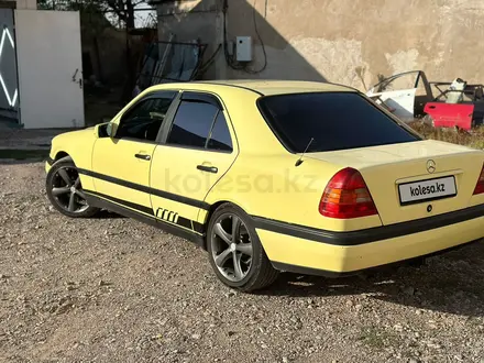 Mercedes-Benz C 180 1994 года за 2 500 000 тг. в Алматы – фото 3