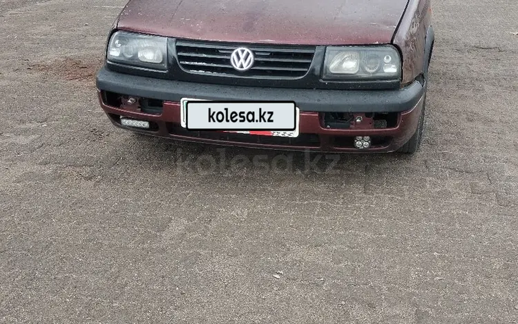 Volkswagen Vento 1992 годаfor800 000 тг. в Алматы