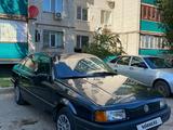 Volkswagen Passat 1991 годаfor1 300 000 тг. в Уральск