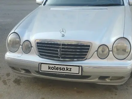 Mercedes-Benz E 320 2000 года за 3 800 000 тг. в Актау – фото 8