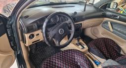 Volkswagen Passat 2001 года за 2 500 000 тг. в Шымкент – фото 2