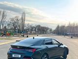 Hyundai Elantra 2023 года за 9 700 000 тг. в Алматы – фото 4
