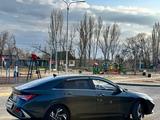 Hyundai Elantra 2023 года за 9 700 000 тг. в Алматы – фото 5