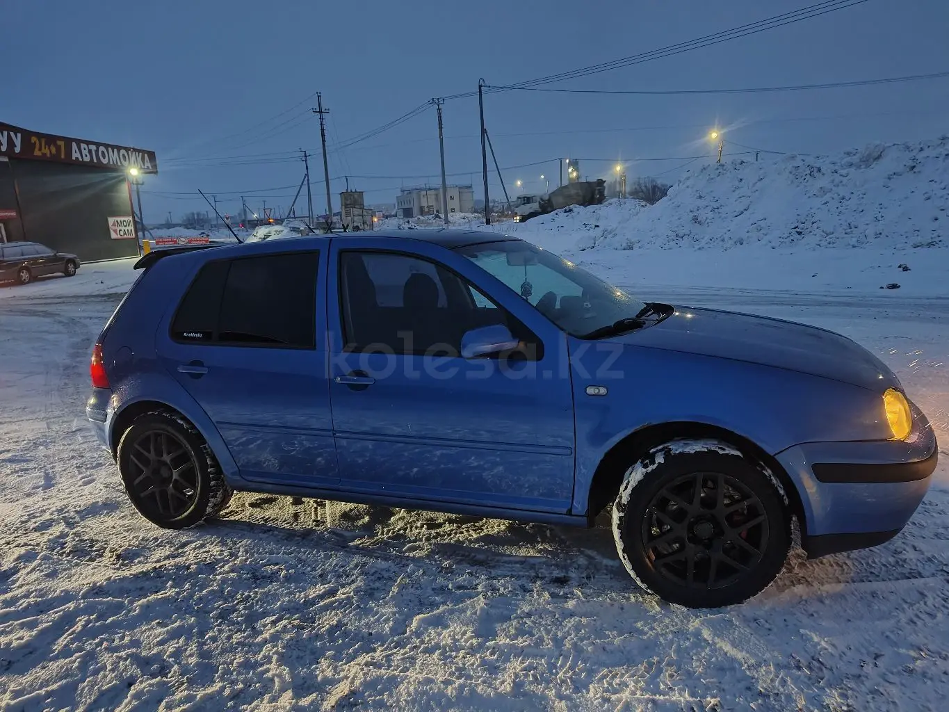 Volkswagen Golf, 2001