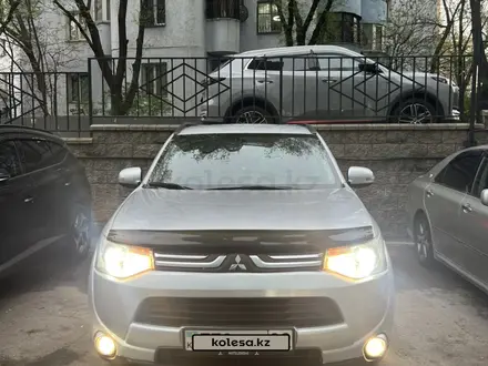 Mitsubishi Outlander 2012 года за 6 950 000 тг. в Алматы – фото 10
