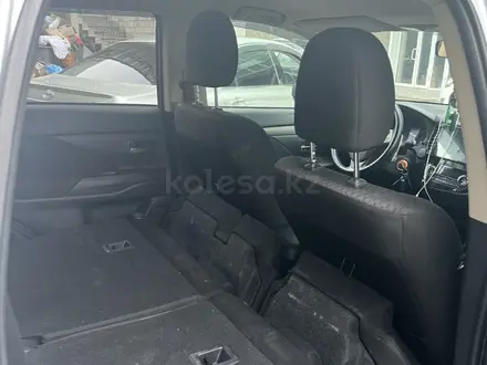 Mitsubishi Outlander 2012 года за 6 950 000 тг. в Алматы – фото 25