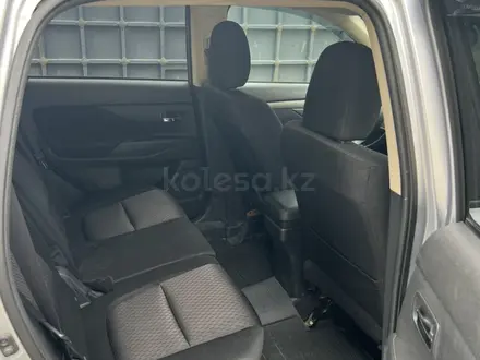 Mitsubishi Outlander 2012 года за 6 950 000 тг. в Алматы – фото 43