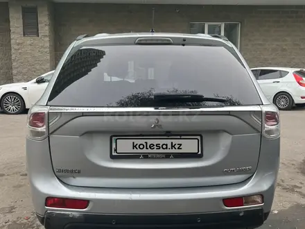 Mitsubishi Outlander 2012 года за 6 950 000 тг. в Алматы – фото 6