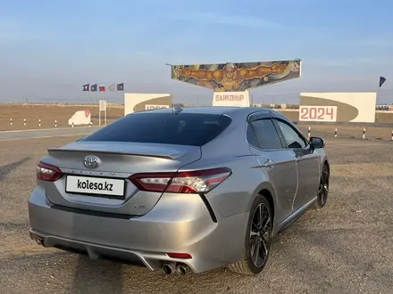 Toyota Camry 2019 года за 13 310 000 тг. в Байконыр – фото 6