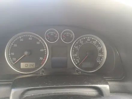 Volkswagen Passat 2003 года за 1 700 000 тг. в Костанай – фото 9