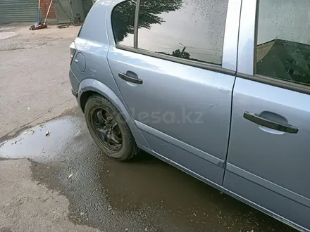 Opel Astra 2007 года за 2 550 000 тг. в Петропавловск – фото 6