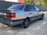 Volkswagen Passat 1994 года за 1 100 000 тг. в Уральск – фото 2