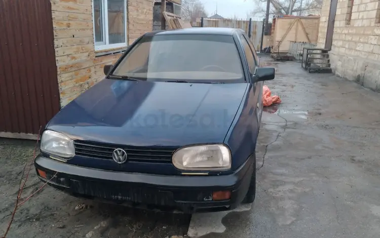 Volkswagen Golf 1992 года за 470 000 тг. в Семей