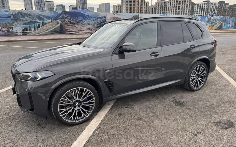 BMW X5 2025 года за 69 800 000 тг. в Астана