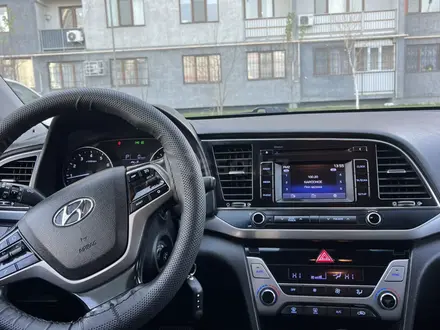 Hyundai Elantra 2018 года за 7 500 000 тг. в Алматы – фото 7