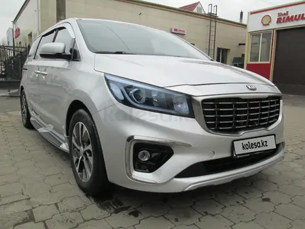 Kia Carnival 2019 года за 12 900 000 тг. в Караганда – фото 6