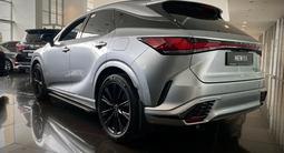 Lexus RX 500h 2023 годаүшін48 300 000 тг. в Алматы – фото 3