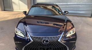 Lexus ES 350 2019 года за 14 500 000 тг. в Атырау