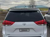 Toyota Sienna 2013 года за 8 900 000 тг. в Уральск – фото 3