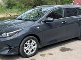 Kia Cee'd 2023 года за 8 200 000 тг. в Темиртау – фото 2