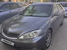 Toyota Camry, 2002