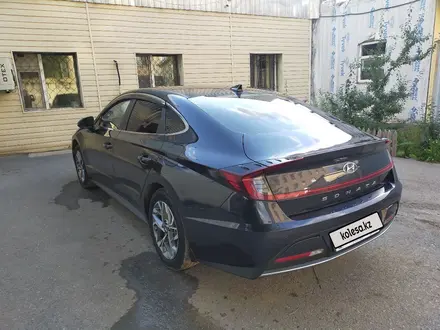 Hyundai Sonata 2022 года за 13 000 000 тг. в Актобе – фото 9