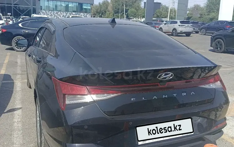 Hyundai Elantra 2022 года за 9 000 000 тг. в Шымкент