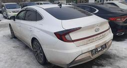 Hyundai Sonata 2021 годаүшін12 600 000 тг. в Алматы – фото 4