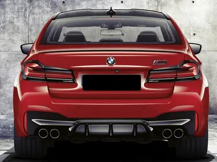 ДИФФУЗОР С НАСАДКАМИ ВЫХЛОПНЫЕ ДЛЯ BMW 5 SERIES G30/F90 M5 за 45 000 тг. в Астана
