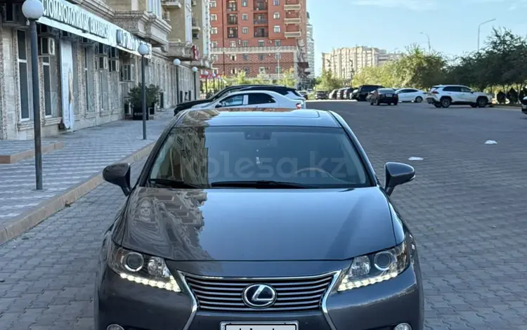 Lexus ES 300h 2014 года за 7 300 000 тг. в Актау