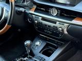 Lexus ES 300h 2014 года за 7 300 000 тг. в Актау – фото 3