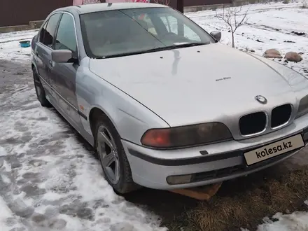 BMW 525 1996 года за 1 500 000 тг. в Алматы – фото 2
